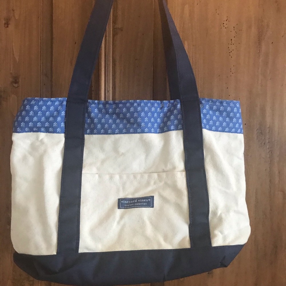 Canvas Vineyard Vines Zip Tote